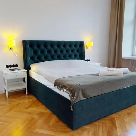 Lejlighed Big Modern Apart- Market Square- 6 People-view To Town Hall *