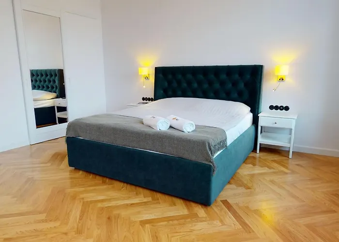 Big Modern Apart- Market Square- 6 People-view To Town Hall Wrocław