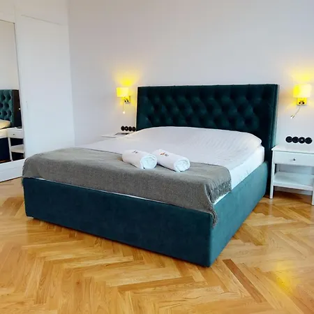 Big Modern Apart- Market Square- 6 People-view To Town Hall Wroclaw