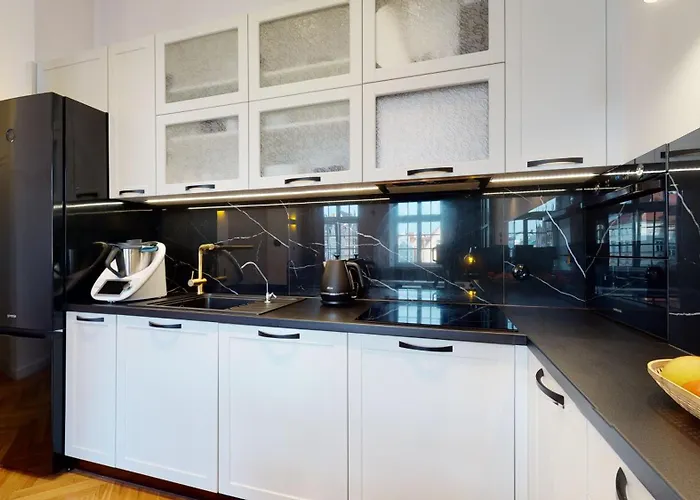 Big Modern Apart- Market Square- 6 People-view To Town Hall *