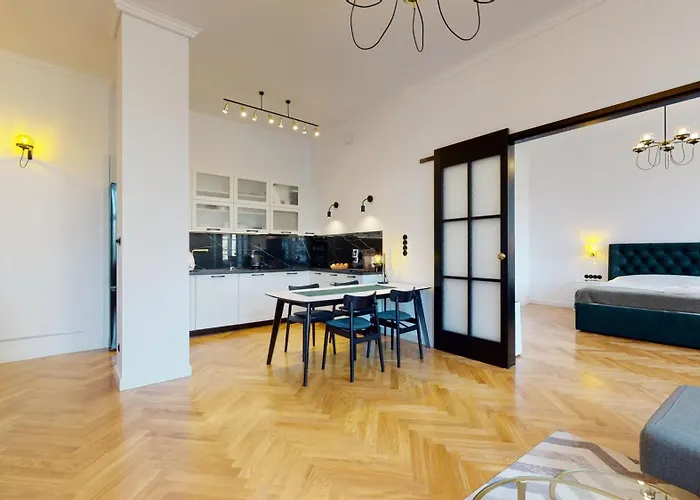 Big Modern Apart- Market Square- 6 People-view To Town Hall Wrocław